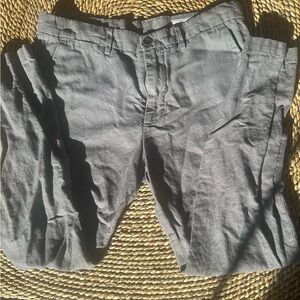 GAP Linen / Cotton Gray Slim Pants Size 32 | 30